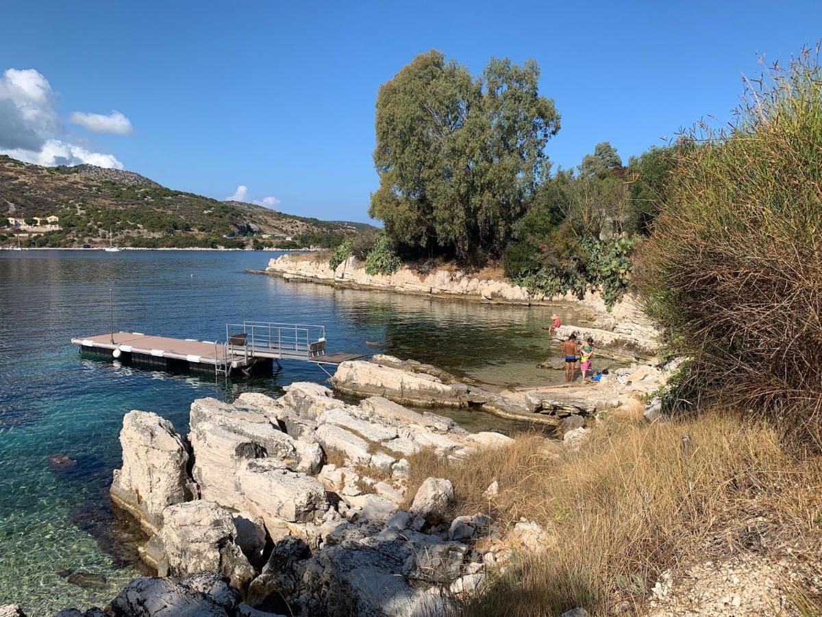 Villa Perris Studios Kassiopi Exterior foto